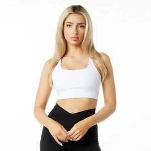 Alphalete Surface Altitude Bra color white